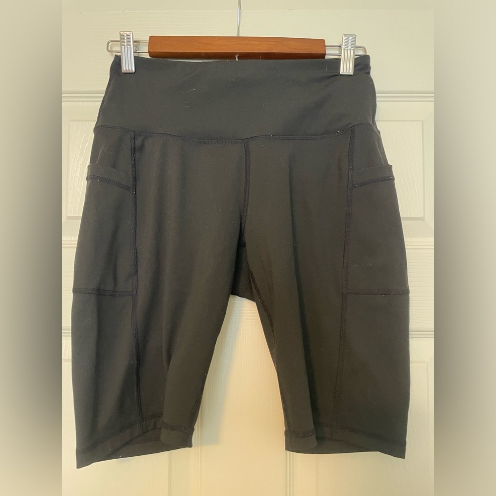 BLACK BIKER SHORTS